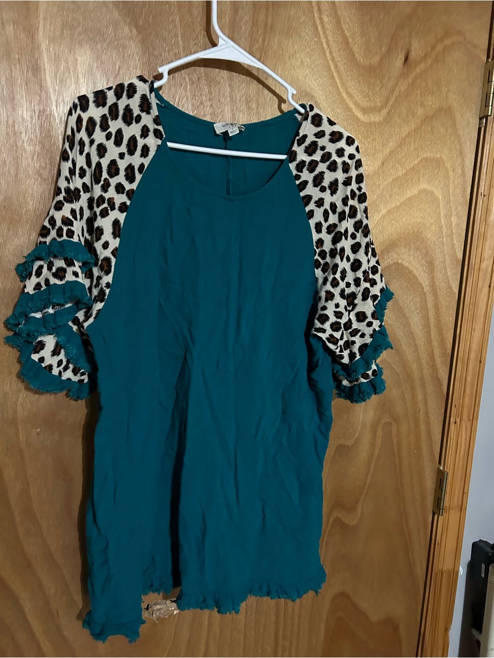 Umgee Teal Blouse with Leopard Ruffle Sleeves